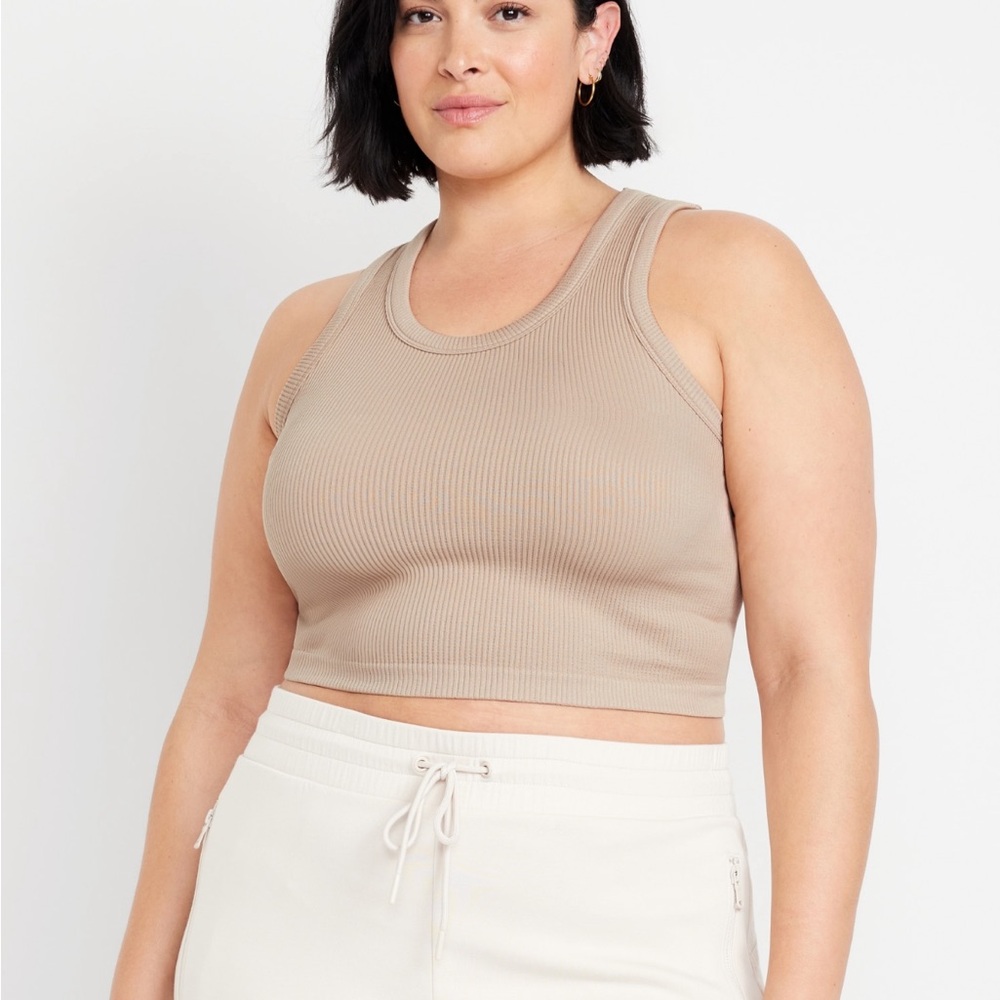 Fitted Seamless Ribbed Tank Тор - Picture 7 of 11